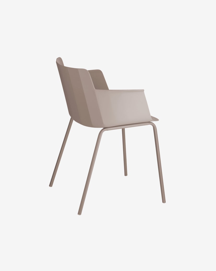 Outdoor Hannia brown chair with armrests