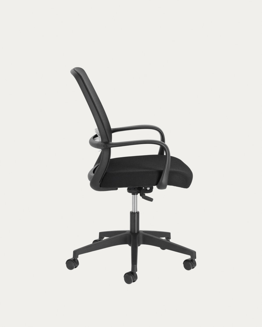 Melva office chair in black and legs made of steel in black