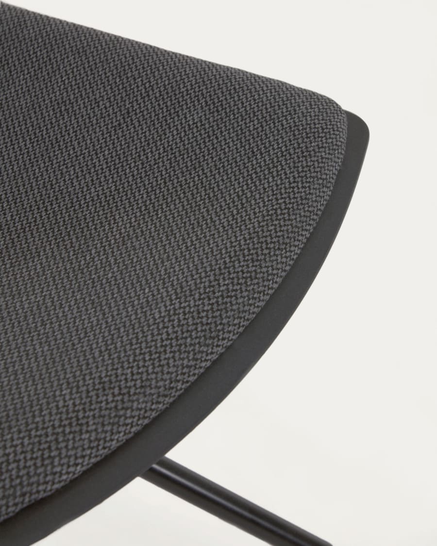 Ralfi black desk chair with black seat
