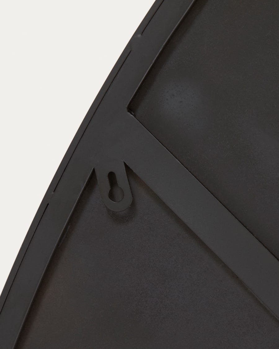 Anera mirror in black metal 84 x 108,5 cm
