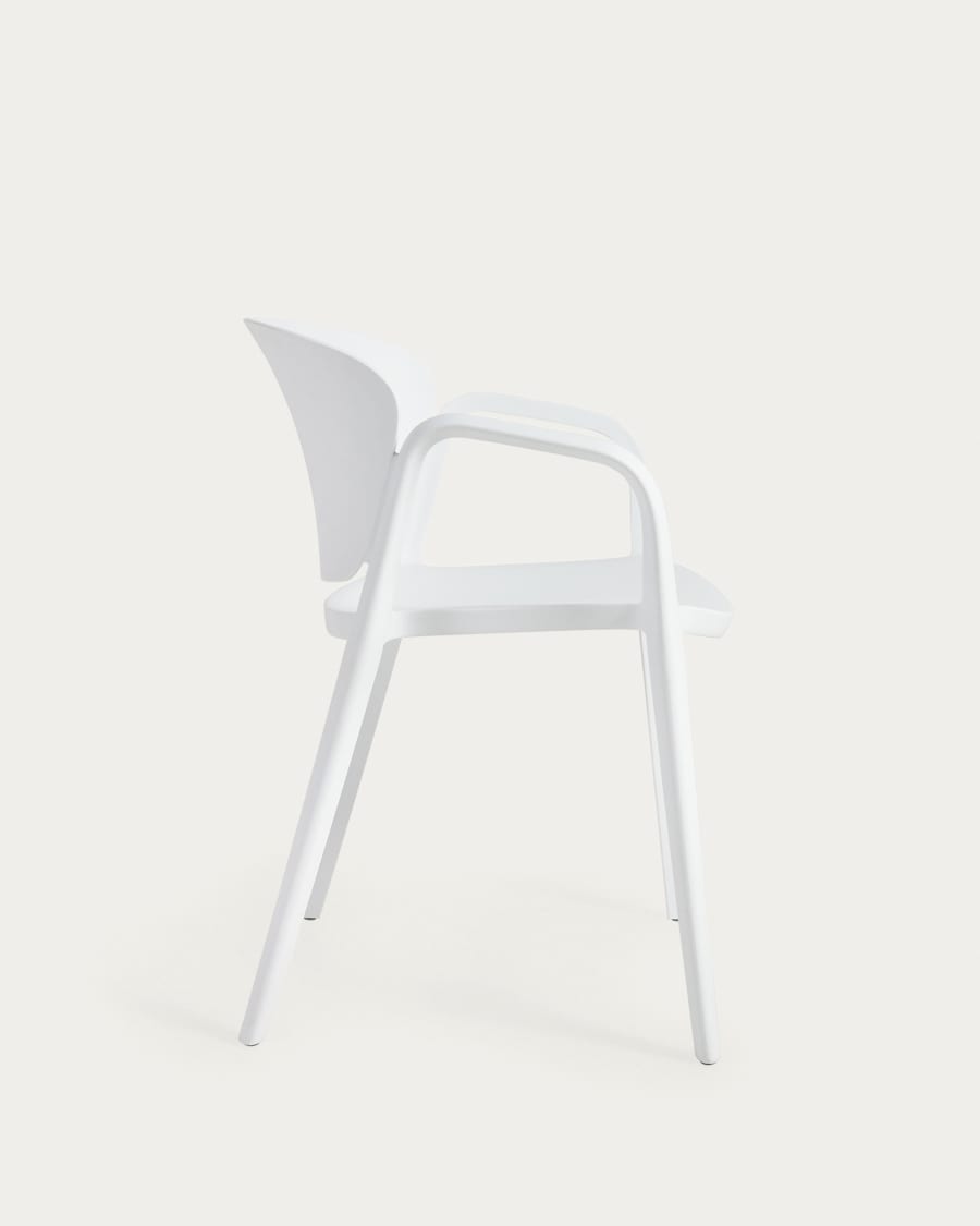 Ania stackable white garden chair