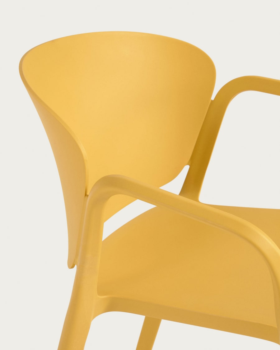 Ania stackable yellow garden chair
