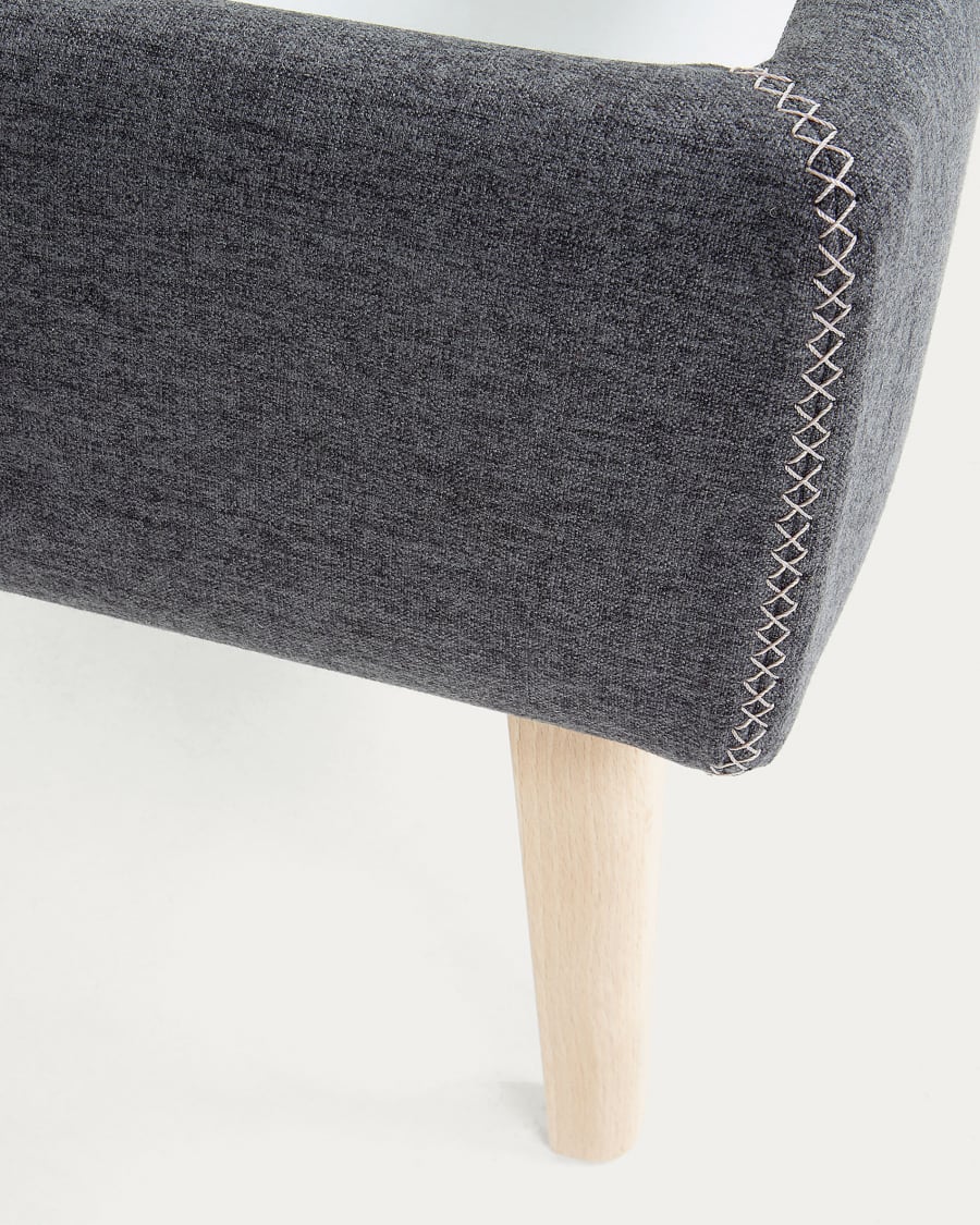 Lit déhoussable Dyla noir avec pieds en bois de hêtre pour matelas de 150 x 190 cm