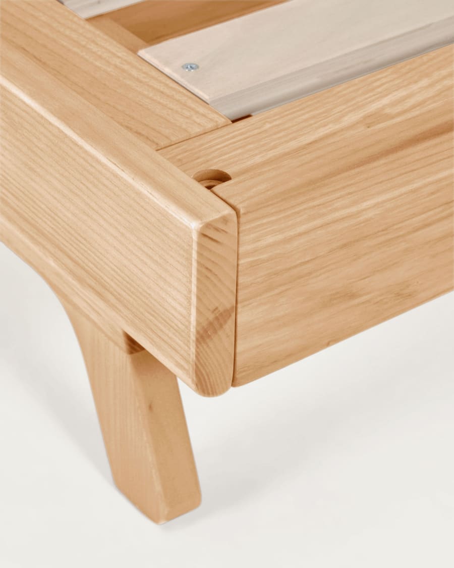 Maralis evolving cot made from solid beech wood 70 x 140 cm