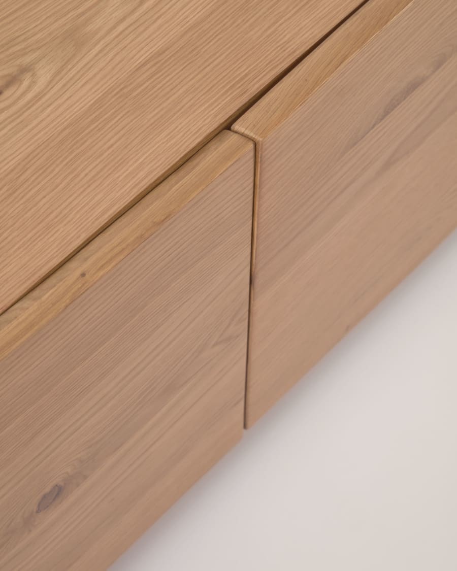 Rasha 4-door TV stand in oak veneer with natural finish 200 x 49 cm.