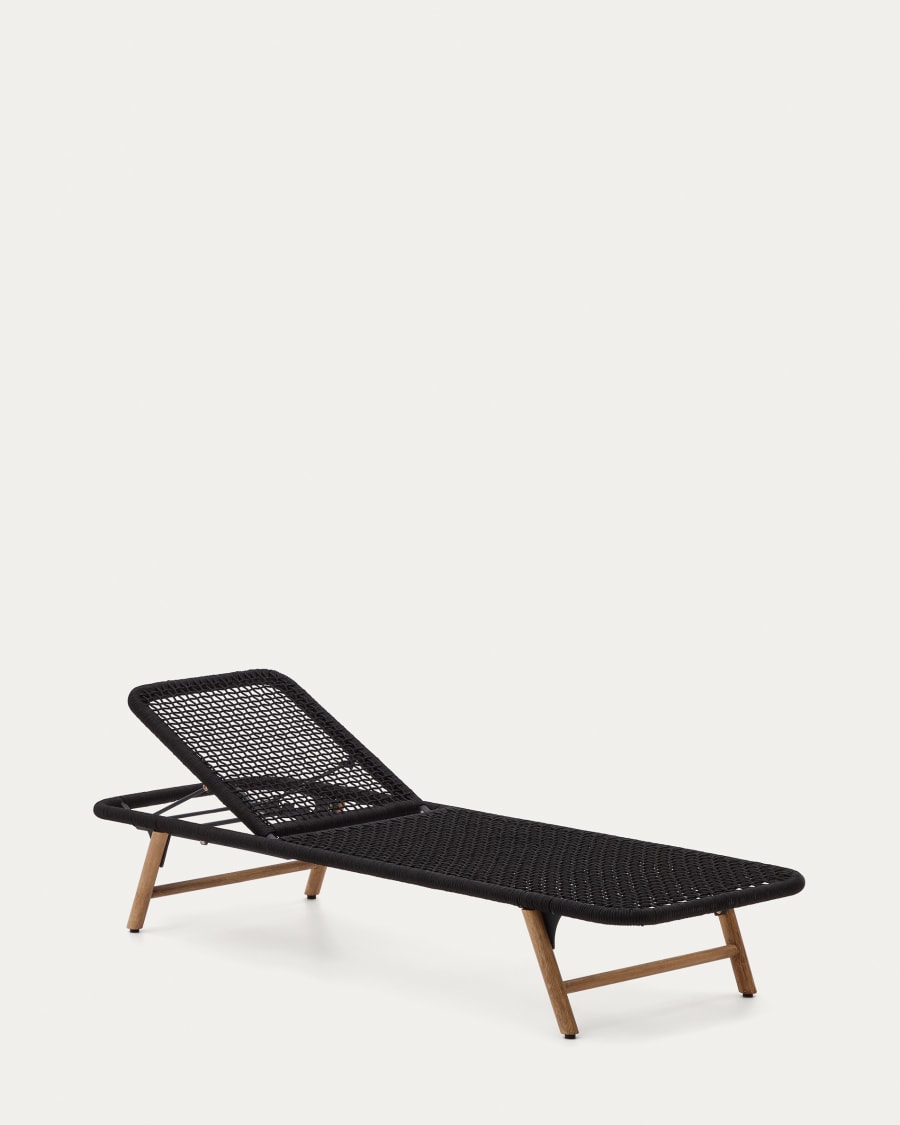 Dandara lounge chair with steel structure, black cord and solid acacia wood legs FSC 100%
