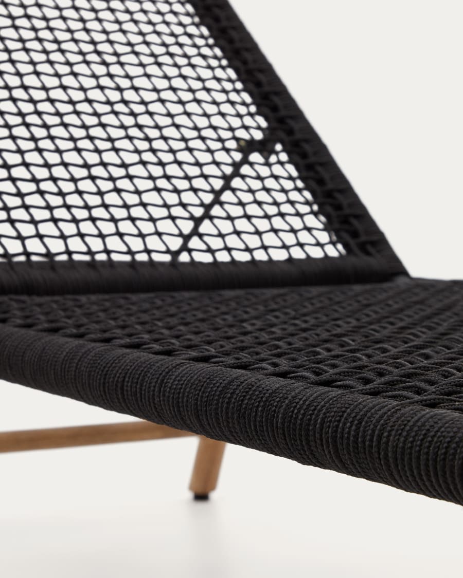 Dandara lounge chair with steel structure, black cord and solid acacia wood legs FSC 100%