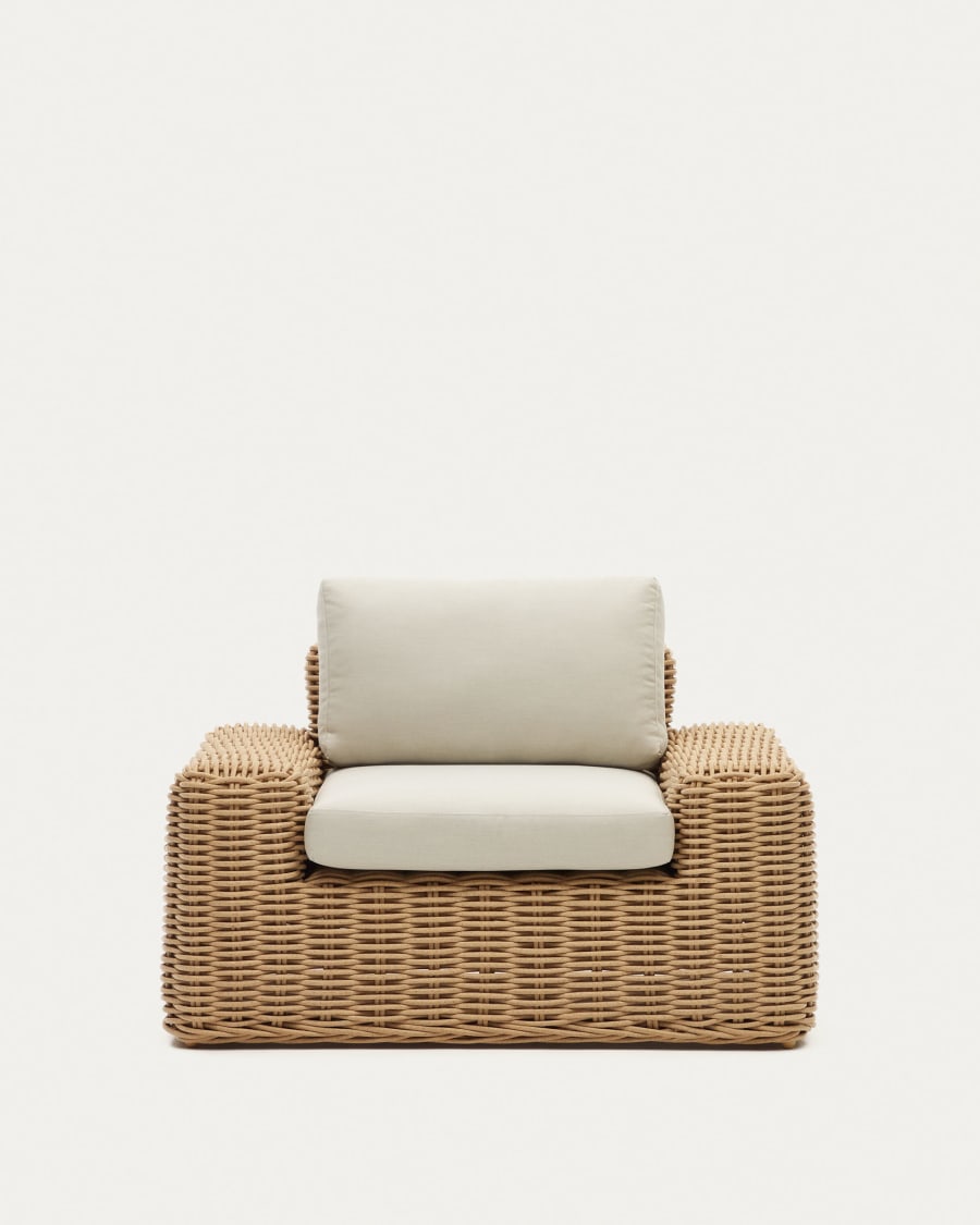 Portlligat polyrattan outdoor armchair in a natural finish