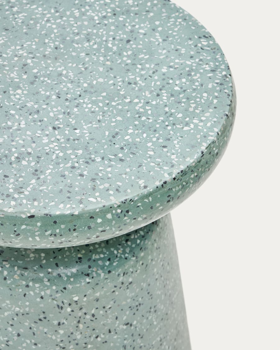 Mesquida outdoor side table in green terrazzo Ø 39 cm