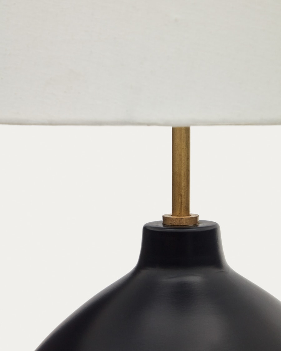 Foixa metal table lamp in black finish