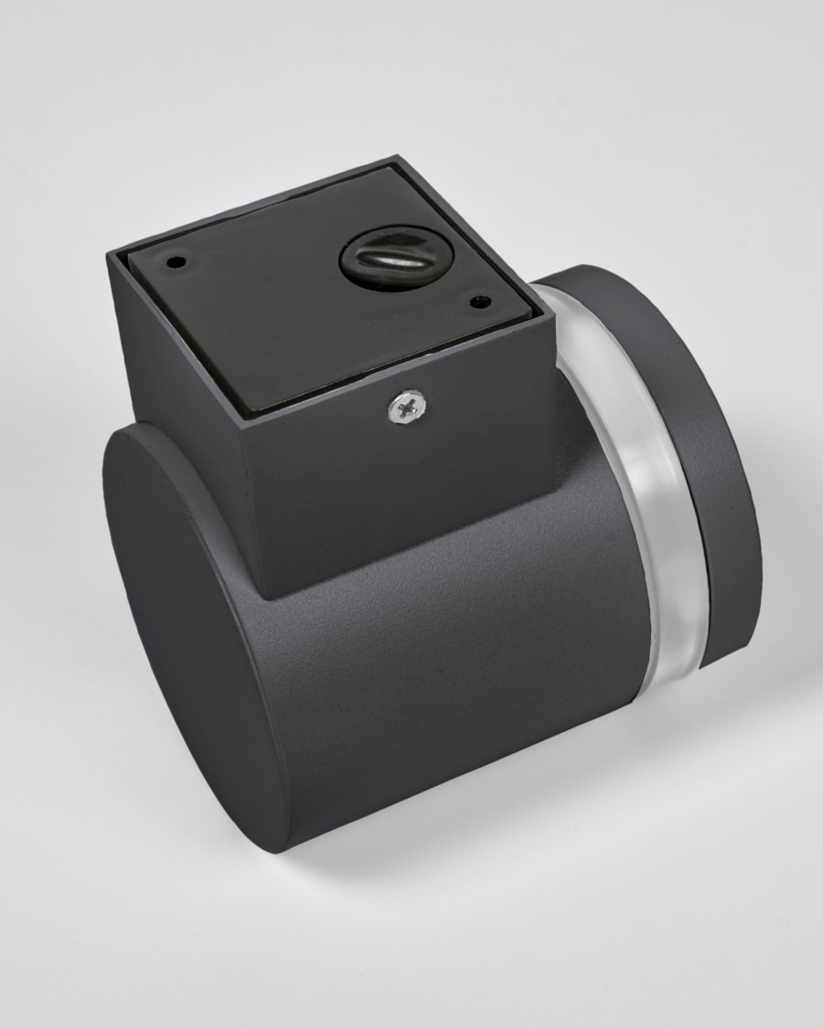 Beyda small outdoor wall light made of painted aluminium with black finish
