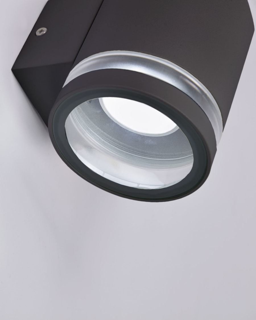 Beyda small outdoor wall light made of painted aluminium with black finish