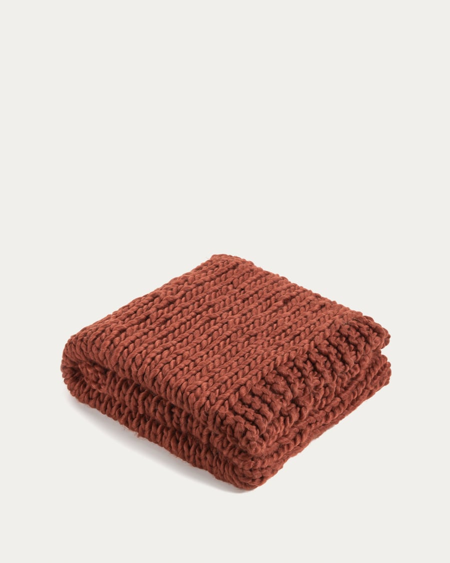 Adonia blanket in maroon, 125 x 150 cm