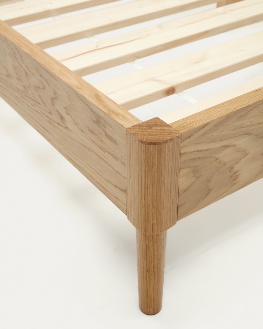 Lenon bed in solid oak and oak wood veneer for 180 x 200 cm mattresses, FSC MIX Credit