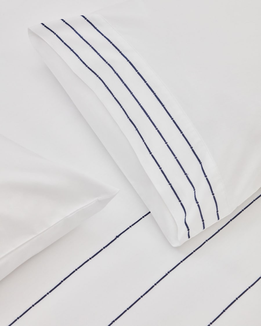 Cintia cotton percale duvet cover and pillowcase set in white with striped embroidery, 150 x 200 cm