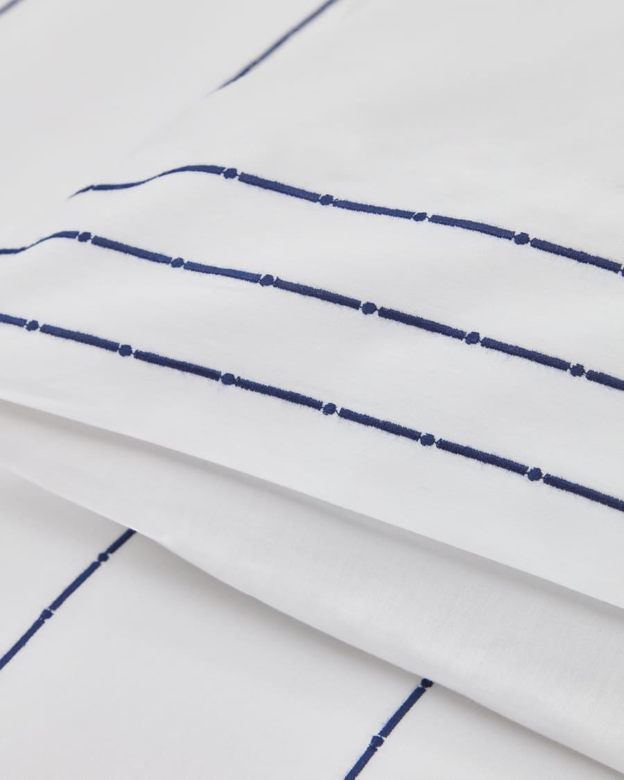 Cintia cotton percale duvet cover and pillowcase set in white with striped embroidery, 150 x 200 cm