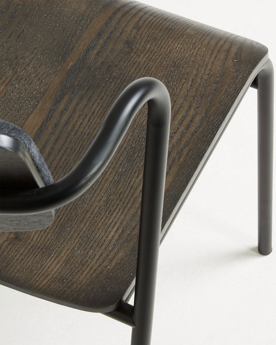 Milian chair with armrests