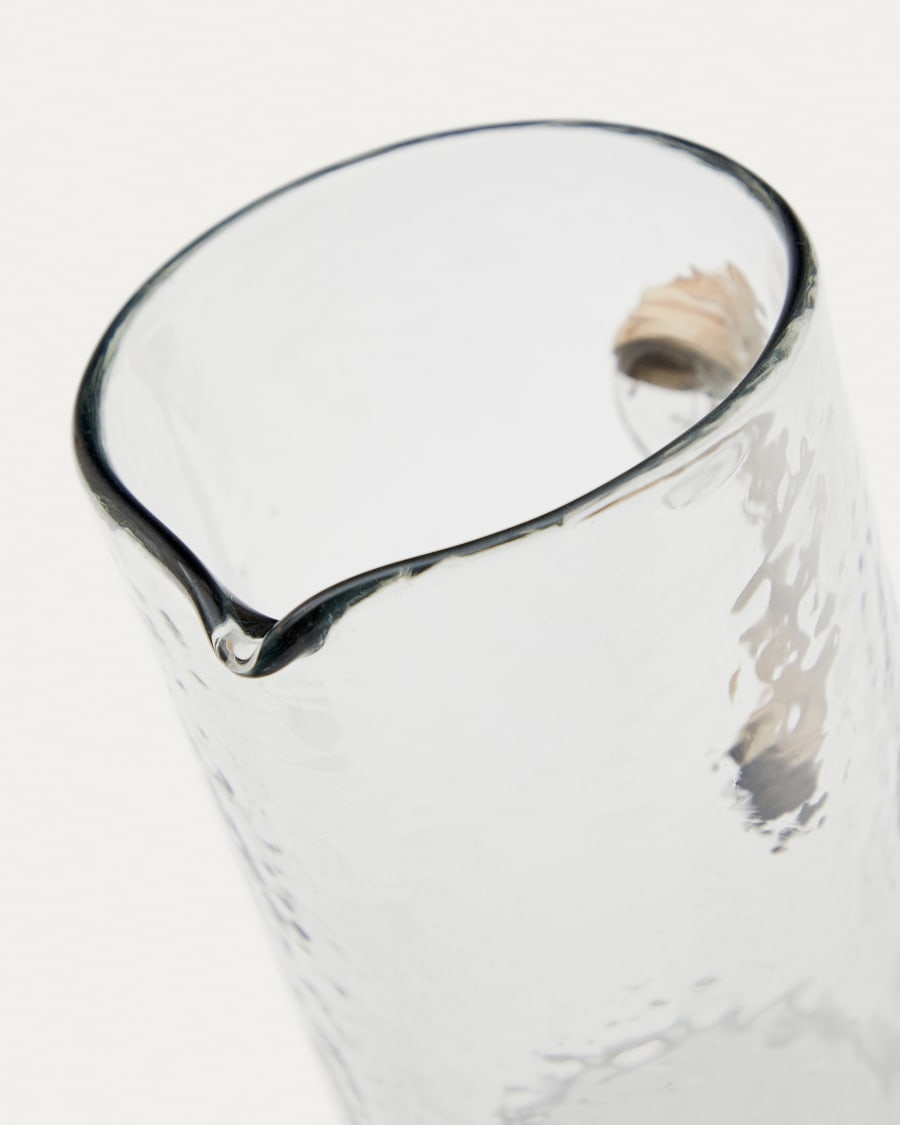 Silitia pitcher made of rattan and transparent recycled glass