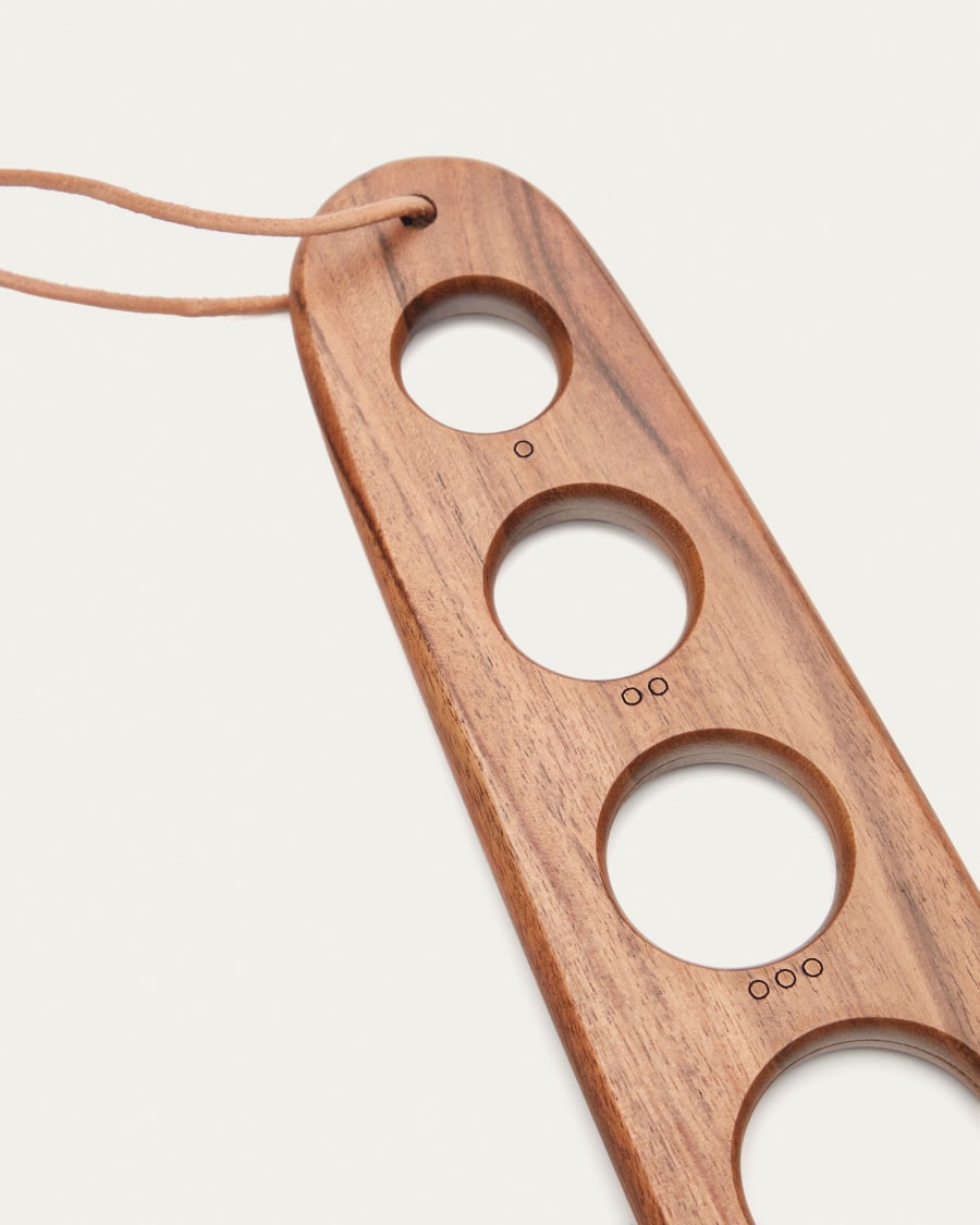 Delci acacia wood pasta measurer