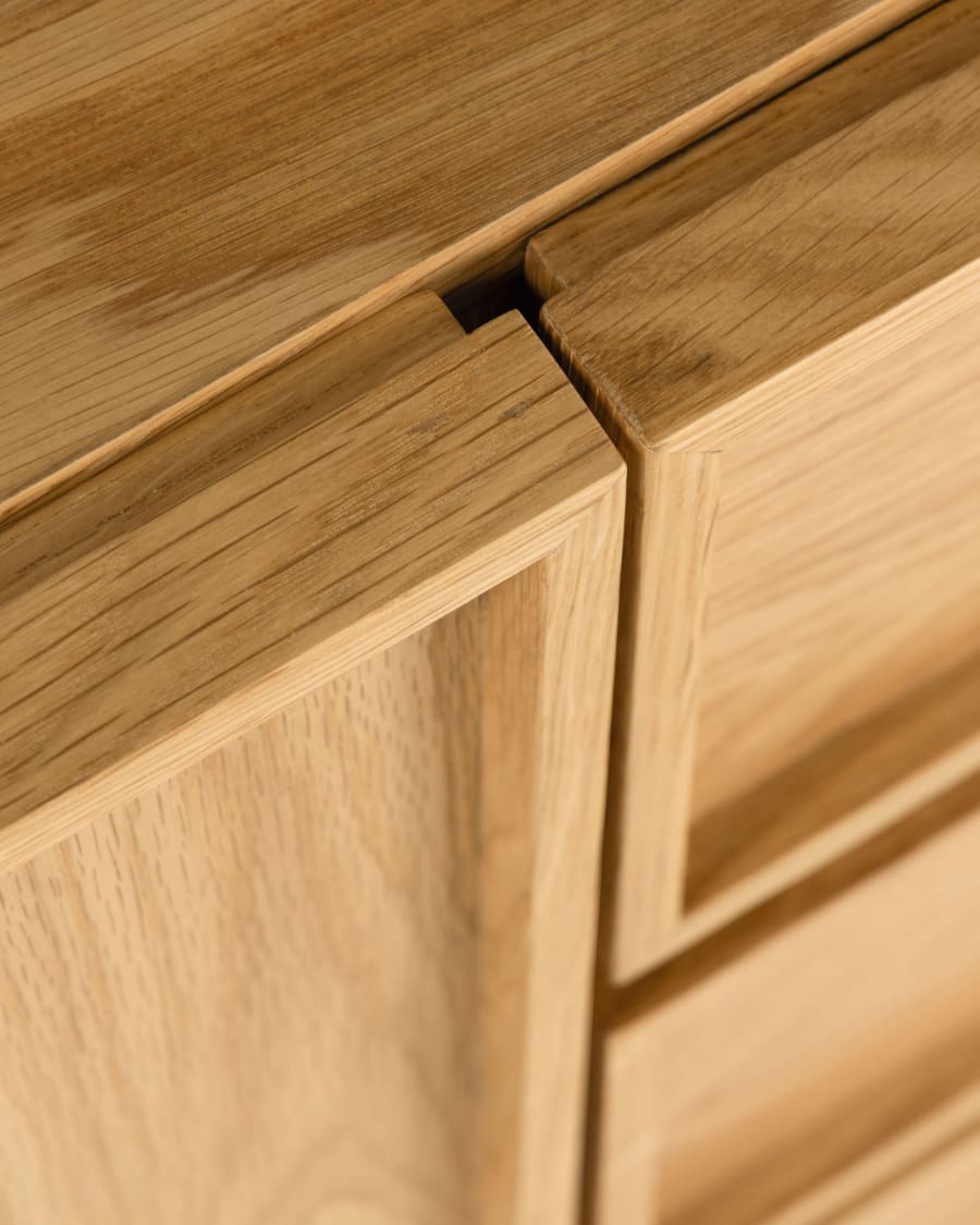 Taiana 2 door 3 drawer sideboard in oak veneer, 160 x 68 cm