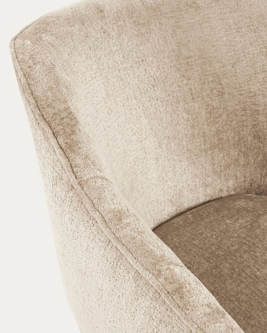 Bobly armchair in beige chenille with wooden legs with natural finish