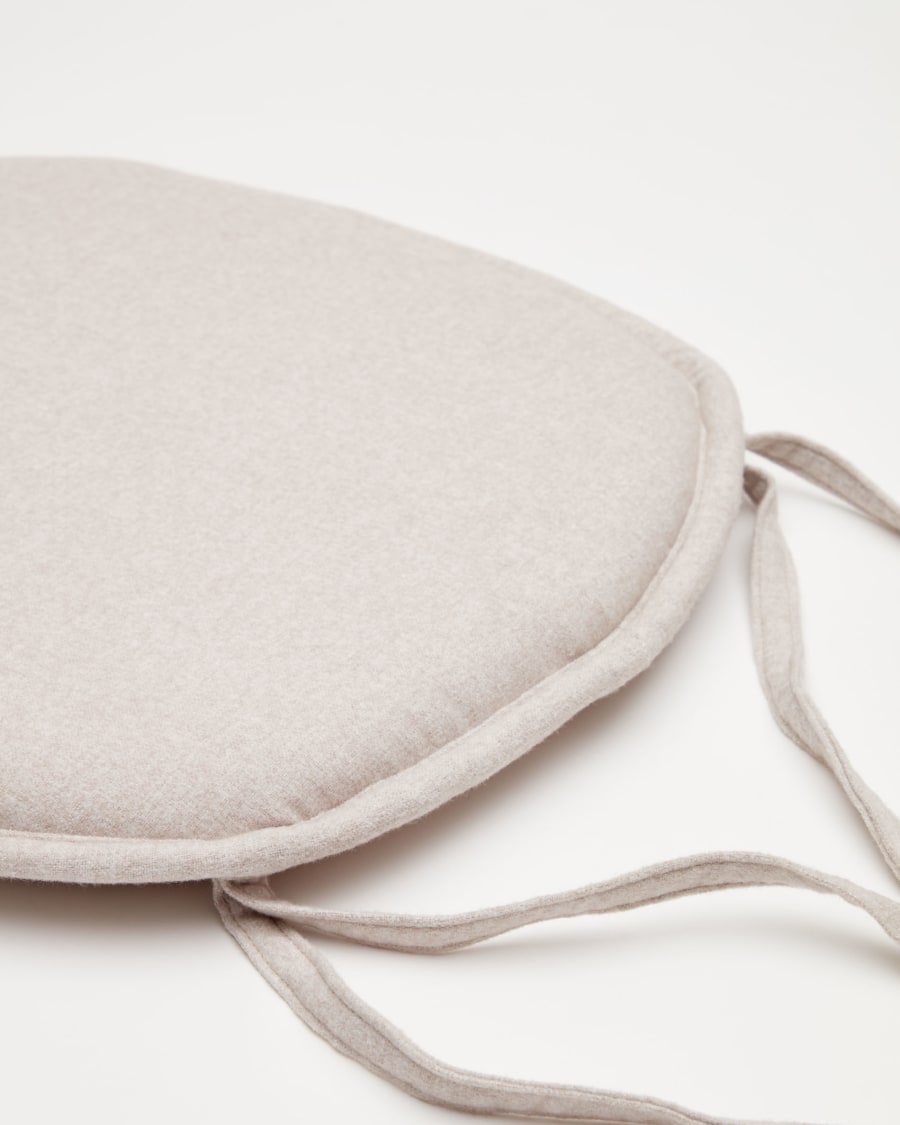 Cushion for Romane chair in beige 43 x 43 cm