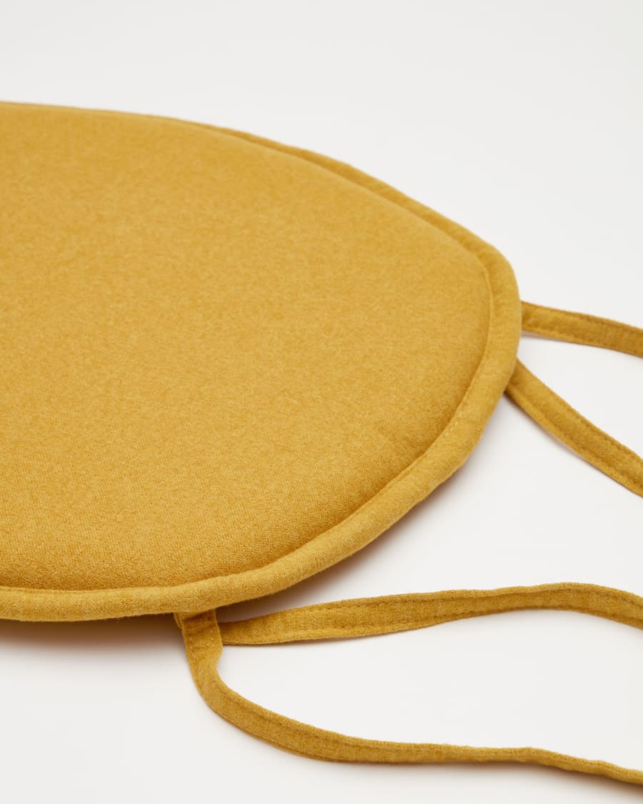 Cushion for Romane chair in mustard 43 x 43 cm