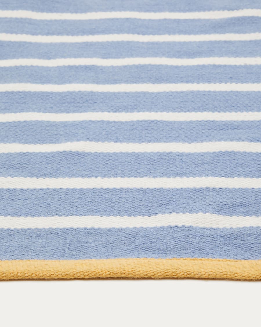 Mendia blue and white striped rug 100% PET 160 x 230 cm