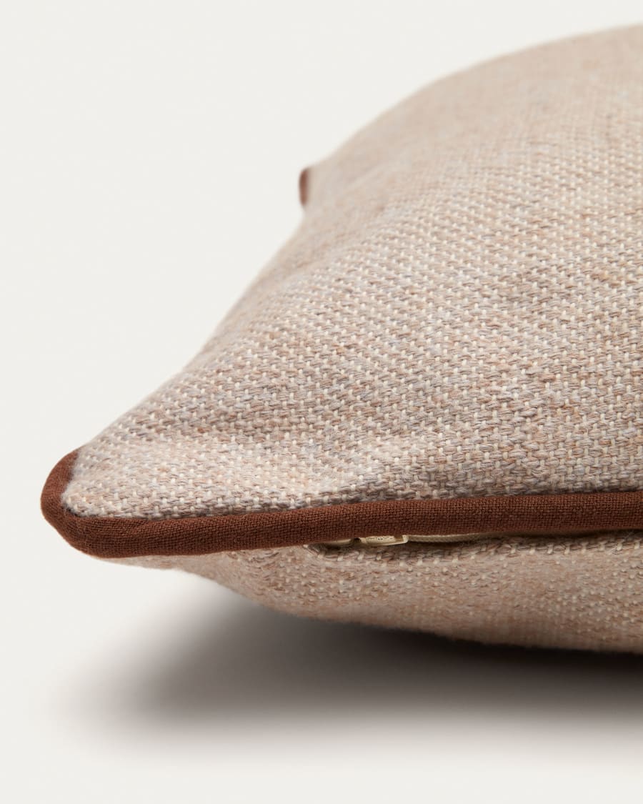Sagulla 100% PET cushion cover in beige with brown trim, 30 x 50 cm