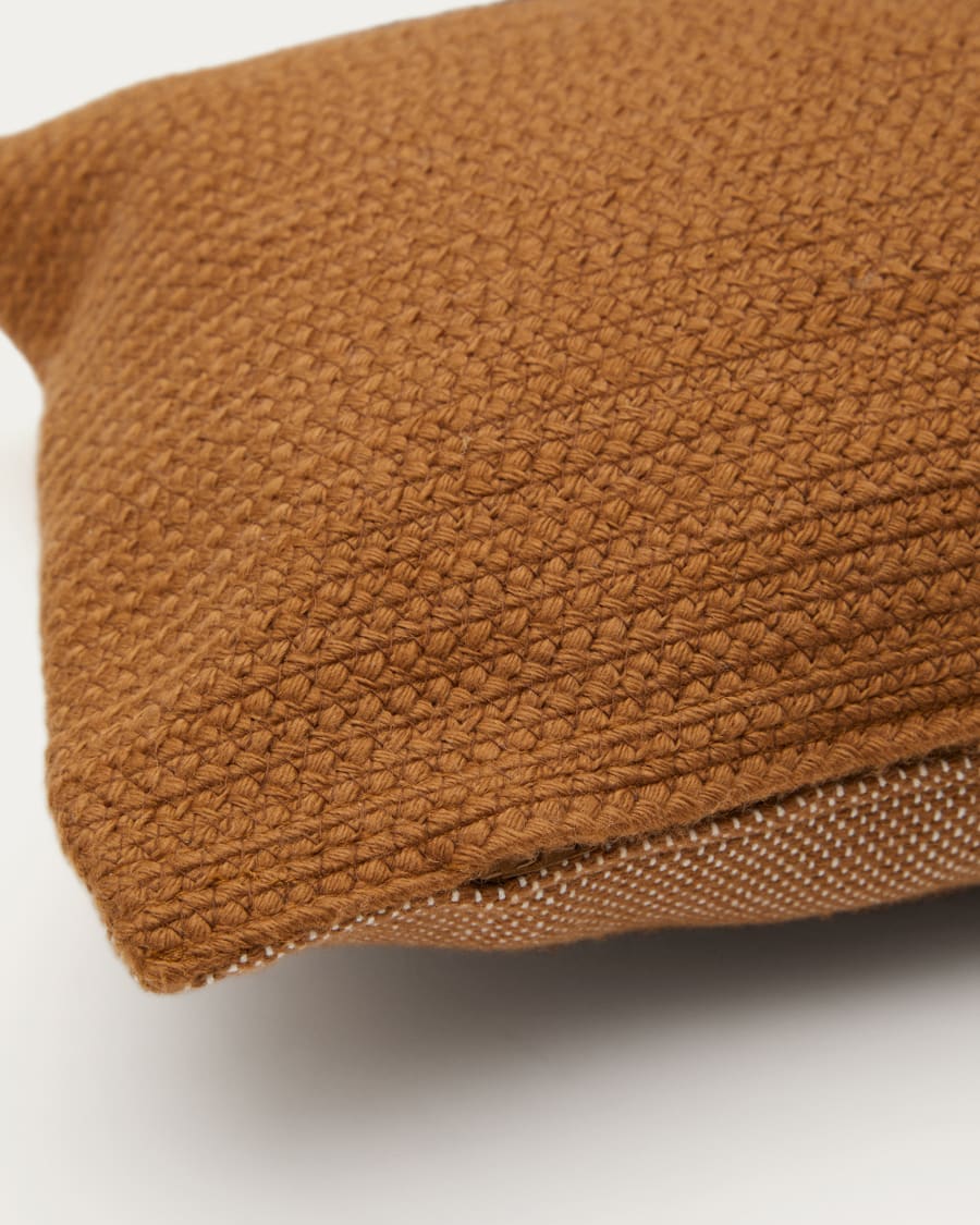 Βαμβακερό κάλυμμα Saigua 100% PET με μαύρη και καφέ διαγώνια ρίγα 30 x 50 εκ