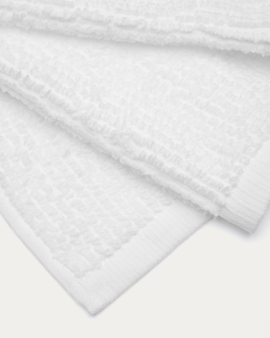 Yeni bath towel in 100% white cotton 70 x 140 cm