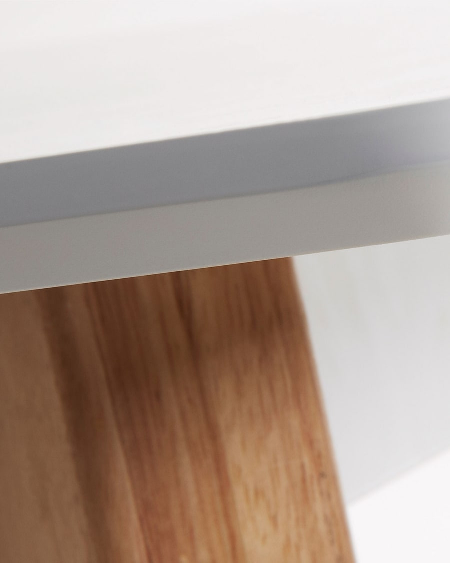 Melan MDF table in white with solid rubber wood legs 160 x 90 cm