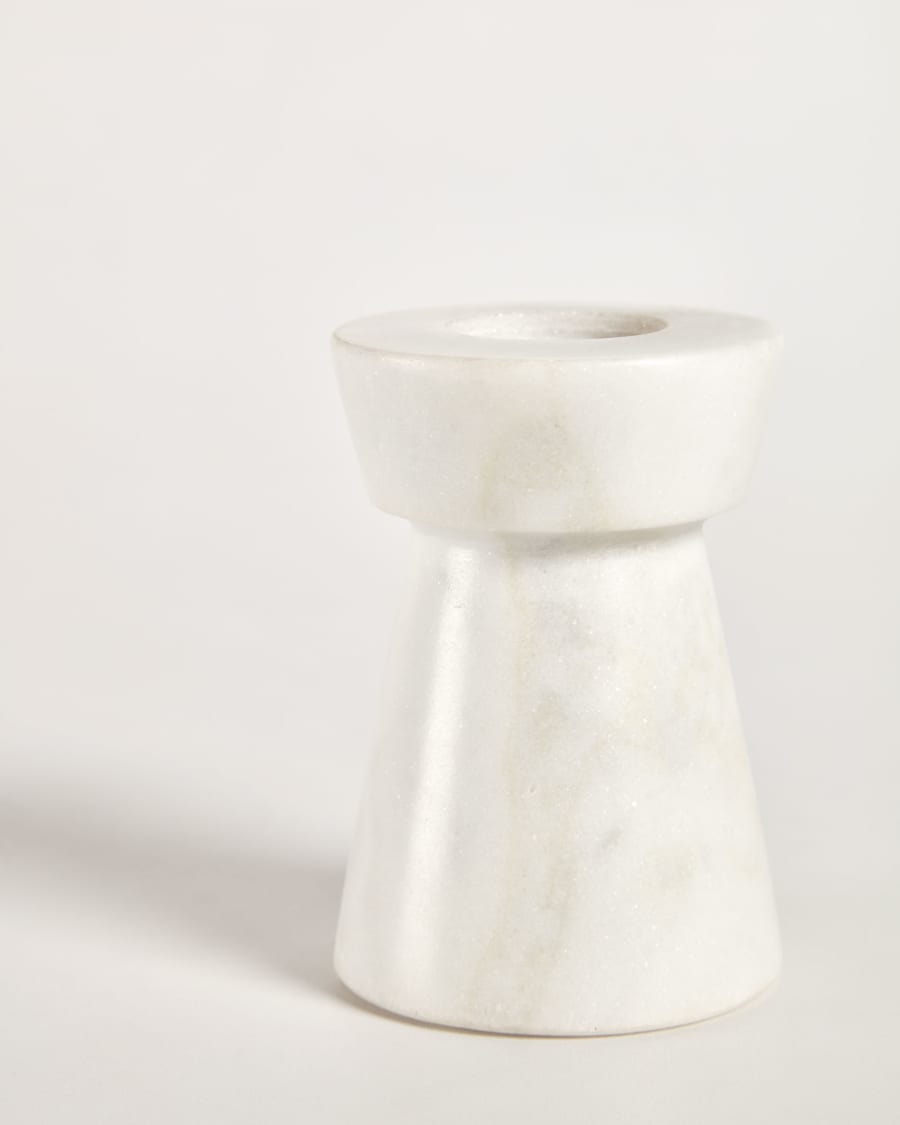 Varinia small white marble candle holder