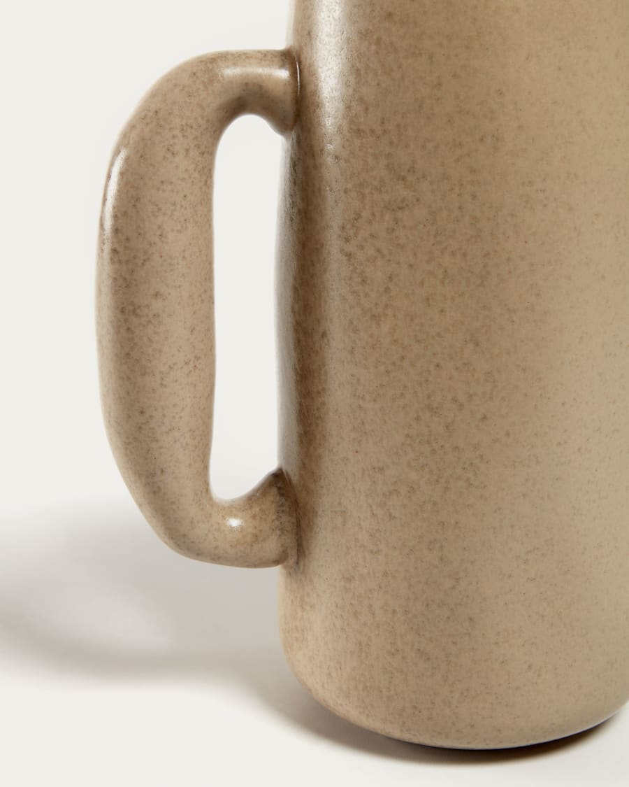 Tersilia jug in brown ceramic
