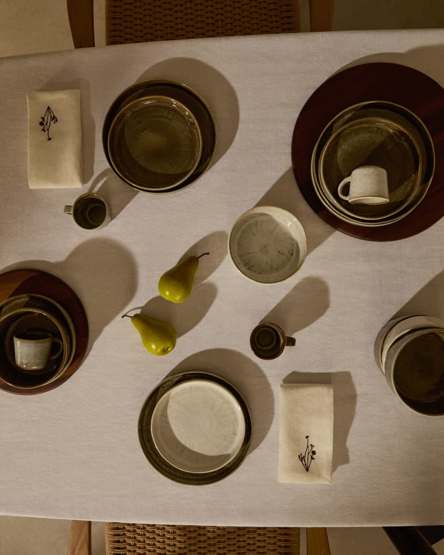 Assiette à dessert Serni en céramique marron