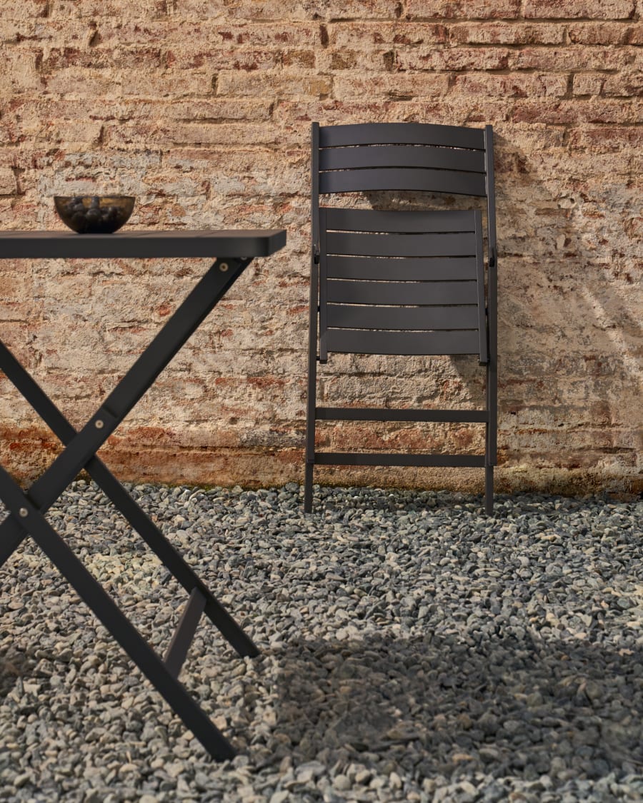 Torreta folding outdoor chair made of aluminum with dark grey finish