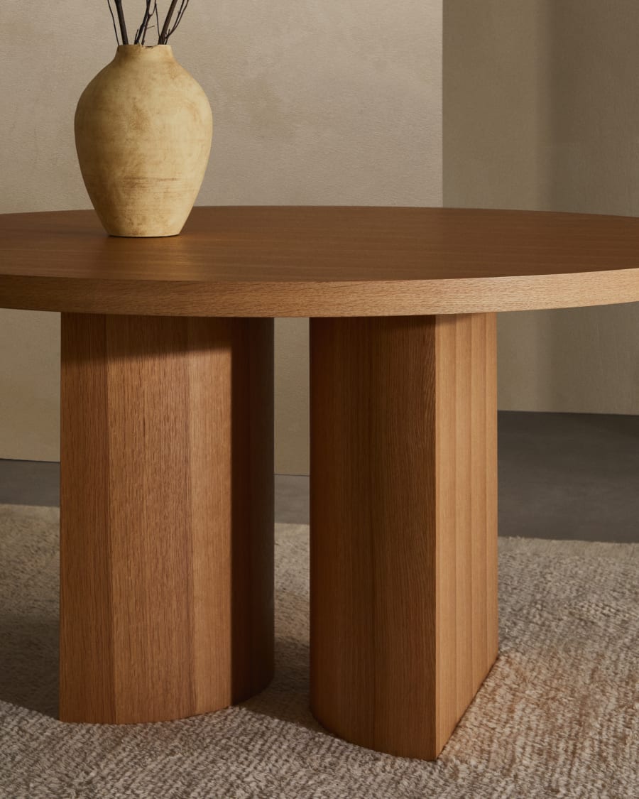Nealy runder Tisch aus Eichenfurnier mit naturfarbenem Finish Ø 150 cm