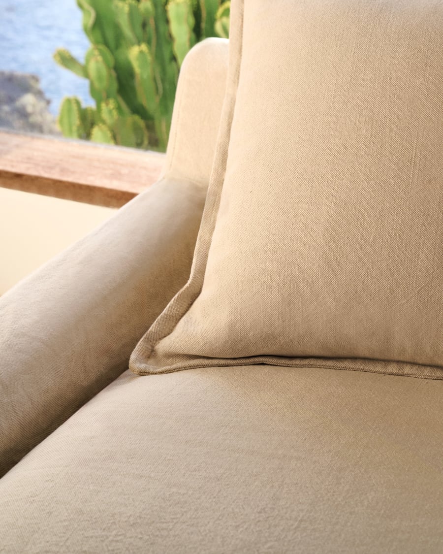 Zenira sofa with removable cover and beige cotton and linen cushions, 230 cm