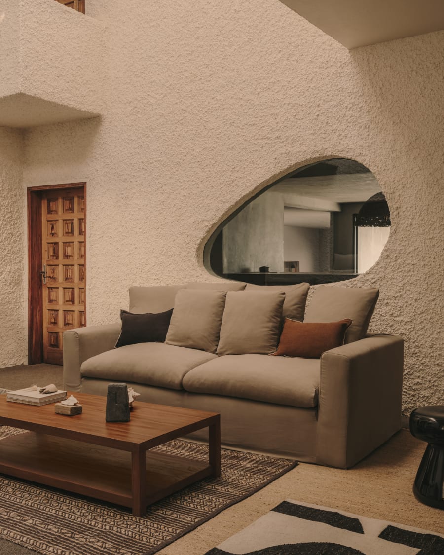 Cushions for taupe sofa clearance