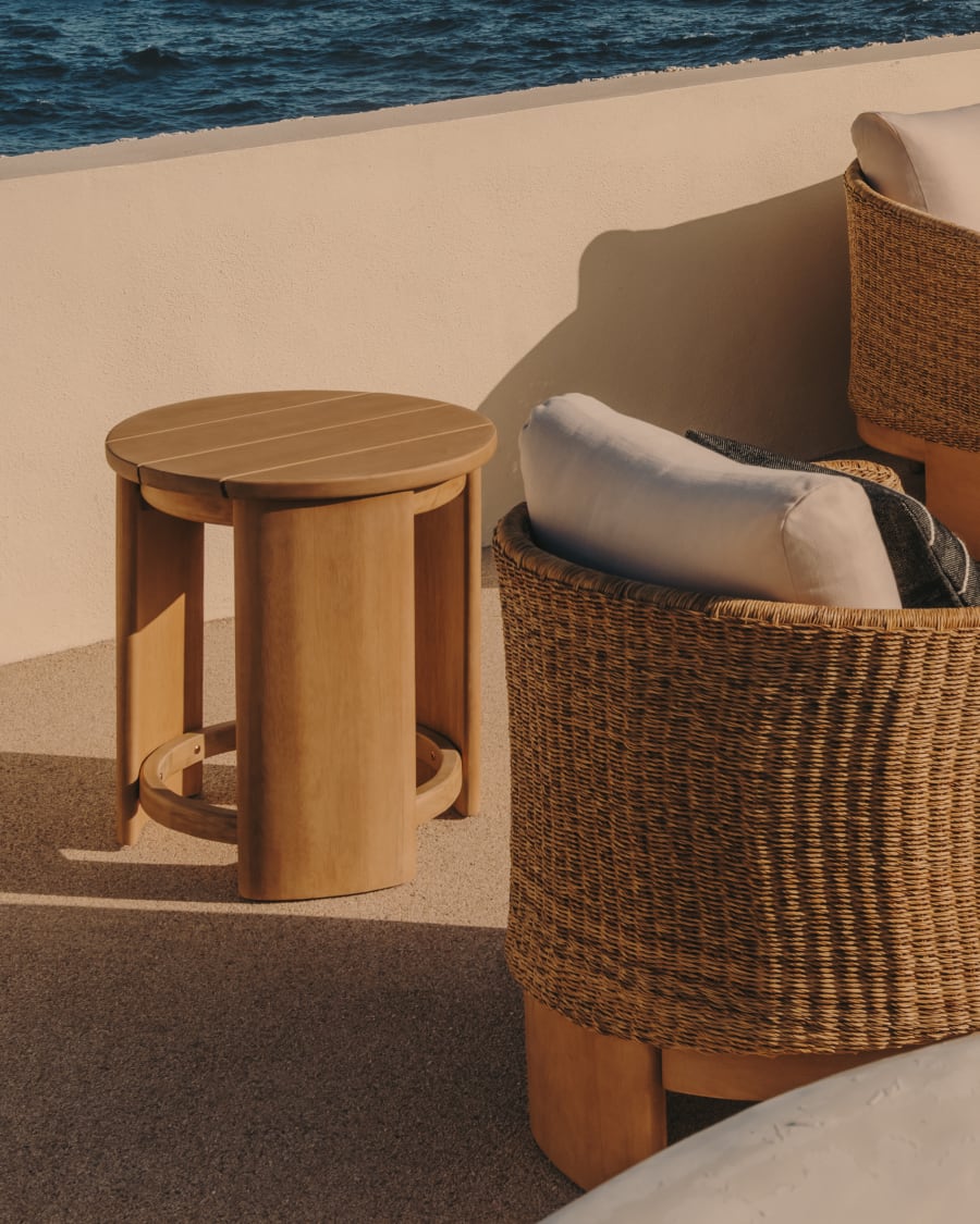 Xoriguer side table made in solid eucalyptus wood Ø56 cm FSC 100%