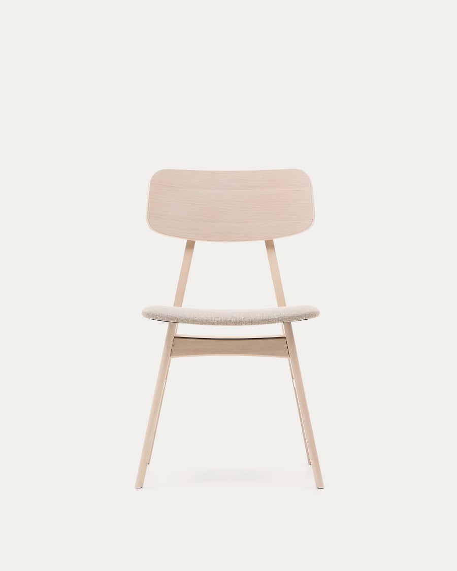 Selia chair in oak veneer, solid rubber wood, and light grey upholstery