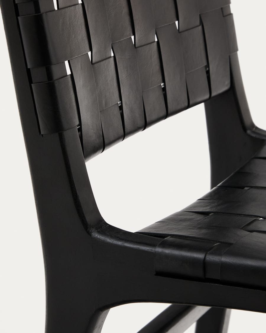 Calixta Stuhl aus Leder und massivem Mahagoni mit schwarzem Finish