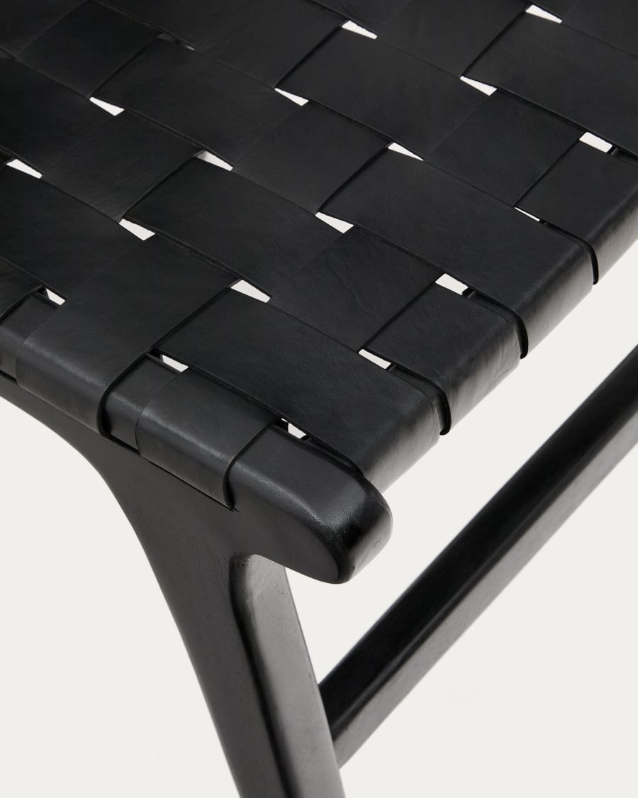 Calixta Stuhl aus Leder und massivem Mahagoni mit schwarzem Finish