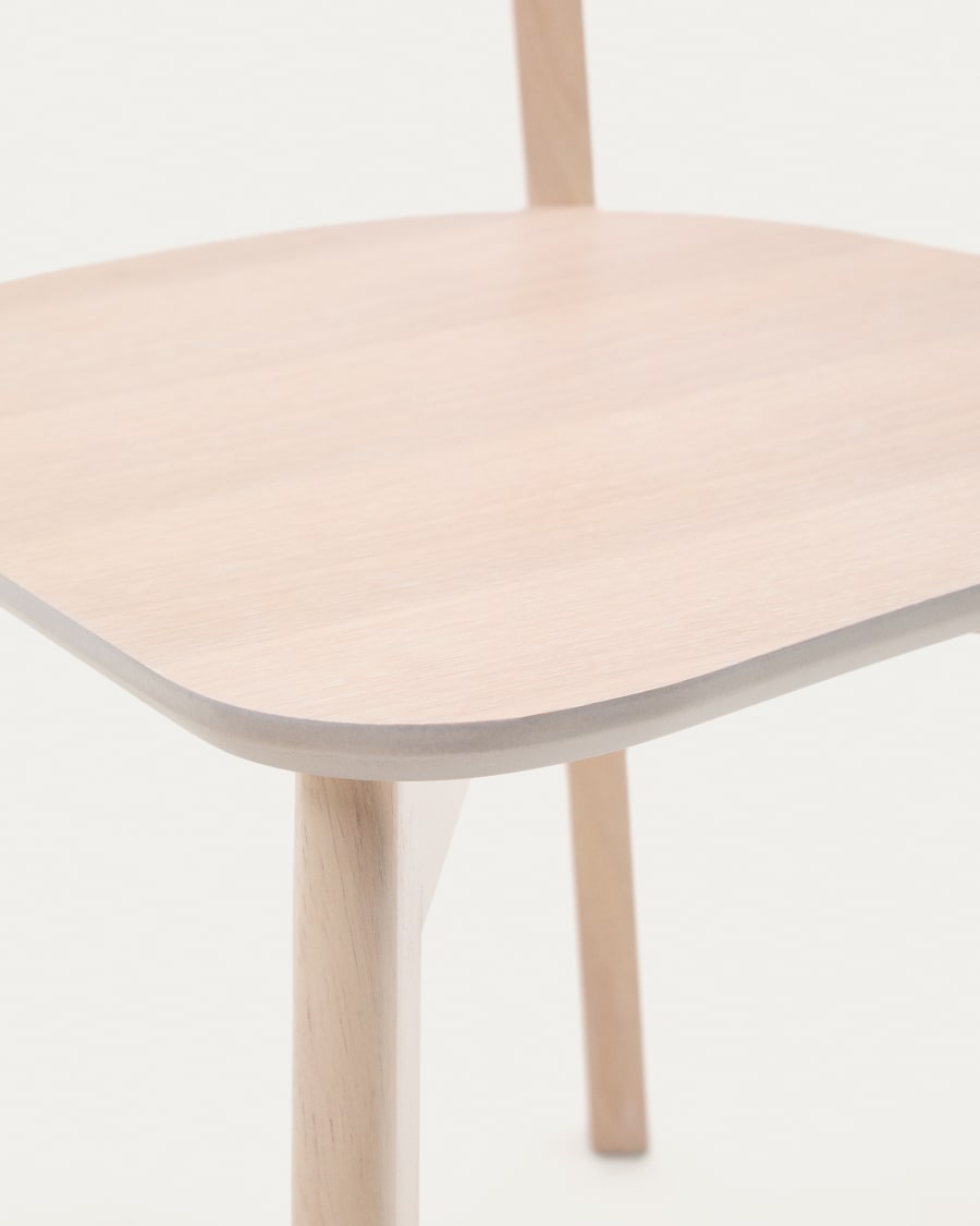 Safina chair in oak veneer and solid rubber wood