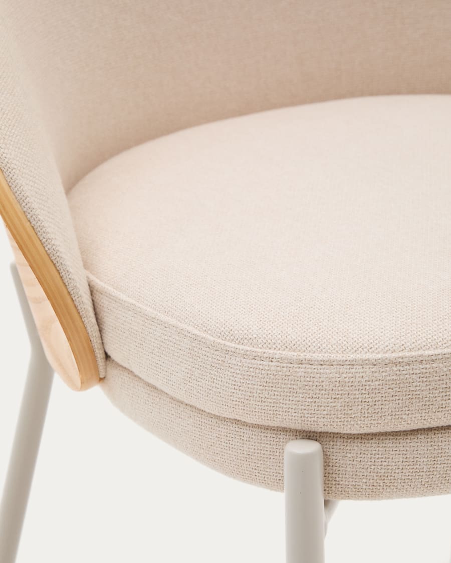 Stuhl Eamy aus beigefarbenem Chenille, Eschenfurnier mit natürlichem Finish und beigefarbenem Metall