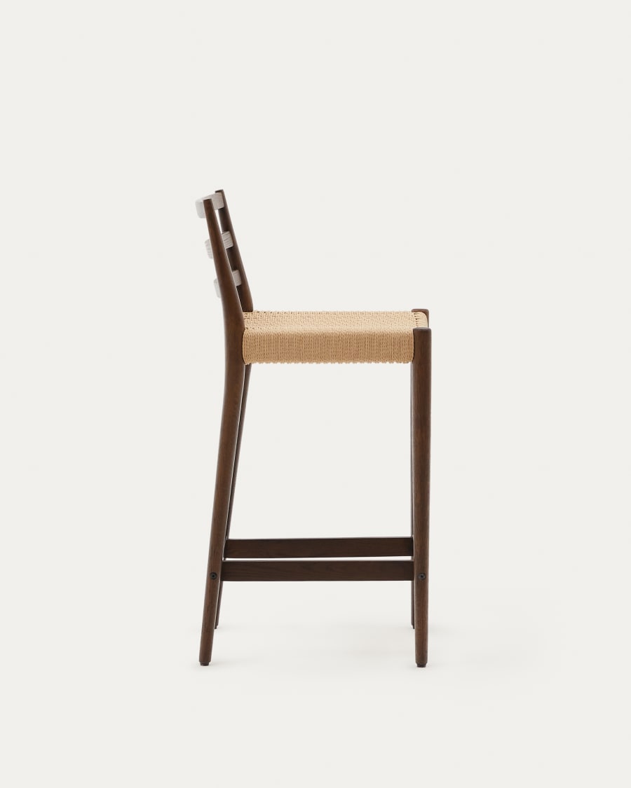 Analy stool with a backrest in solid oak wood in a walnut finish, and rope cord seat, 70 cm FSC 100%