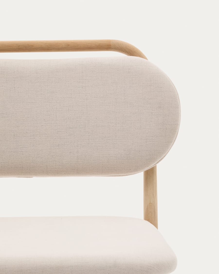 Helda armchair in beige chenille and FSC Mix Credit solid oak wood