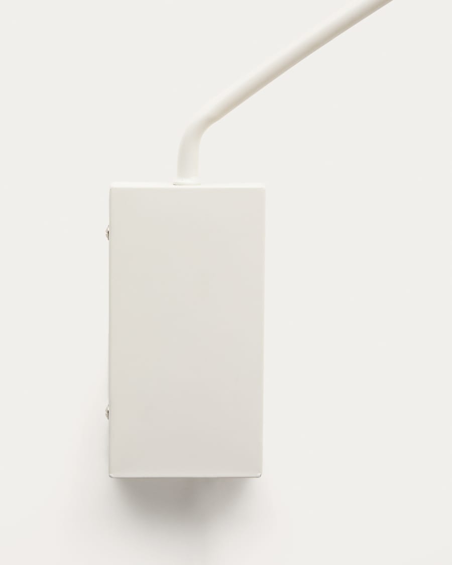 Kally wall lamp in a beige painted finish