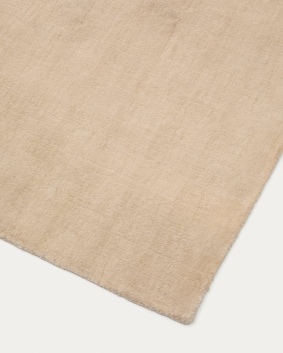 Empuries rug in white polyester, 200 x 300 cm
