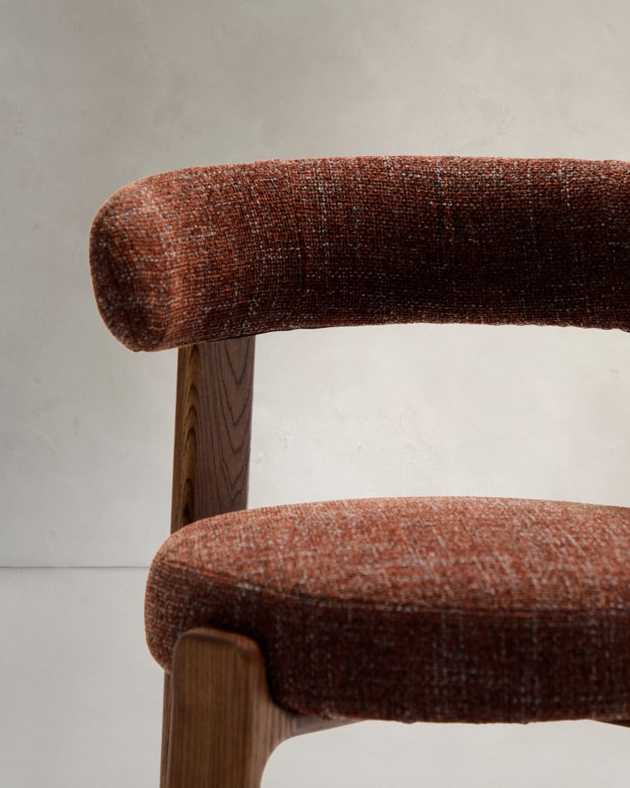 Granite chair in brown chenille and with solid ash wood in a walnut finish FSC 100%